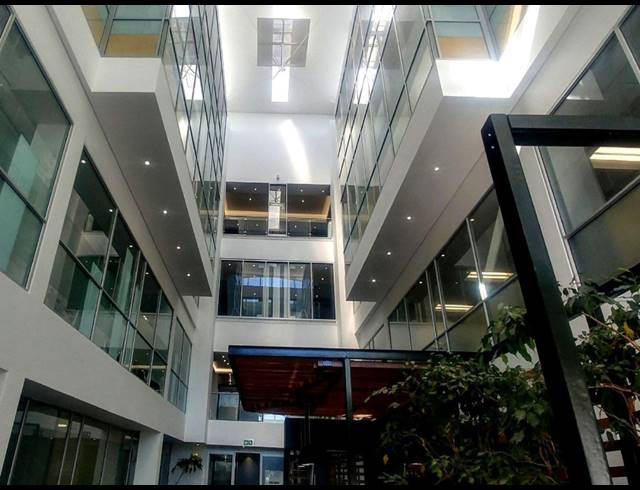 1,344M² OFFICE TO LET IN CLAREMONT